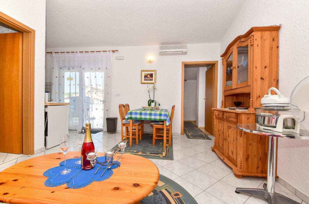 Apartments Rote Rosen Nin Extérieur photo